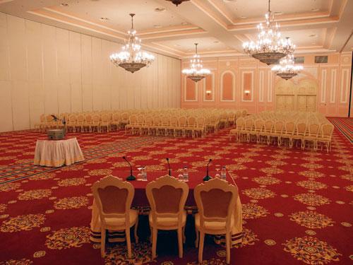 KREMLIN PALACE HOTEL