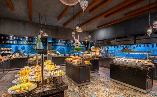 Les Ambassadeurs Hotel & Casino