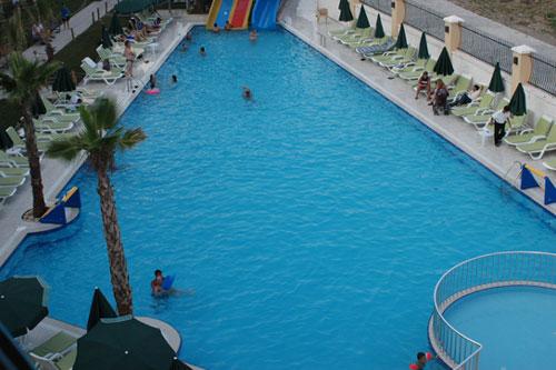 CAMYUVA BEACH HOTEL