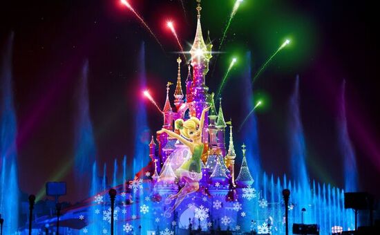 Paris & Disneyland Turu Eğlence Rotası (THY ile 5 Gece)