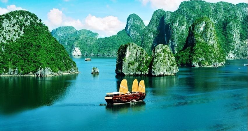 Elegant Vietnam & Kamboçya Turu (Ekstra Turlar Dahil)