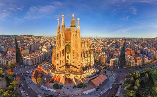 Ankara Çıkışlı I Barcelona Turu I Ajet HY ile I 3 Gece 4 Gün