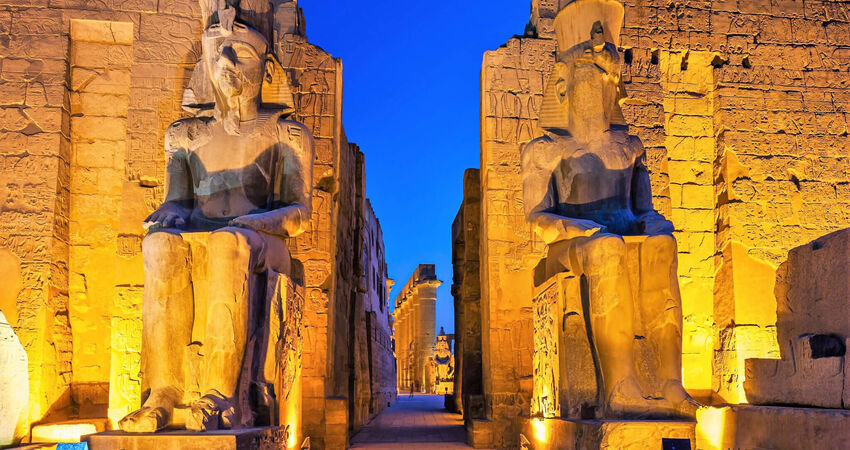 Kızıldeniz'den Piramitlere (Sharm El Sheik - Kahire) THY ile 7 Gece 8 Gün