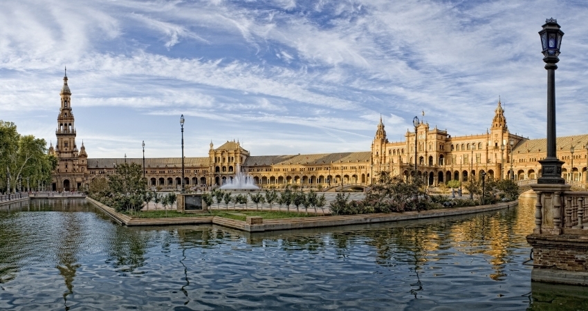 Elegant İspanya & Endülüs Turu (BCN-AGP) THY ile - Ekstra Turlar Dahil!
