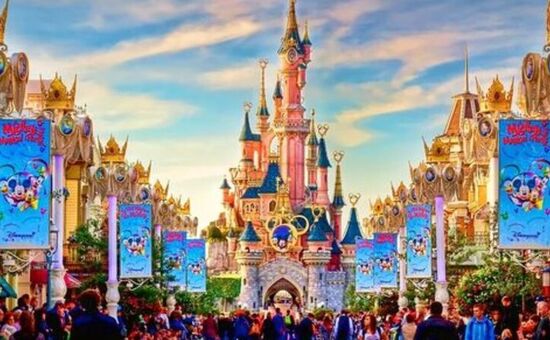 Noel Pazarları Dönemi I Büyük Paris & Disneyland & Brüksel & Amsterdam Turu I Tüm Turlar Dahil I THY ile I 4 Gece 5 Gün 