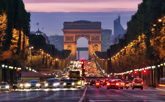 Ankara Çıkışlı • Paris & Disneyland Turu • Ajet HY ile • 4 Gece 5 Gün