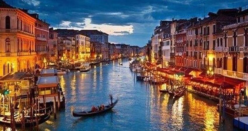 Venedik Karnavalı Turu I Ekstra Turlar Dahil I THY ile I 3 Gece 4 Gün