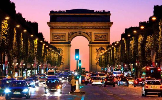 Bella Benelux & Alsace & Paris Turu (BSL-AMS) • Ekstra Turlar Dahil • Ajet HY ile • 7 Gece 8 Gün 