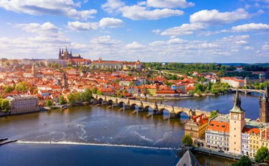 Bayram Özel İzmir Çıkışlı  |  Büyük Orta Avrupa Turu  |  7 Gece - 8 Gün  |  SunExpress ile