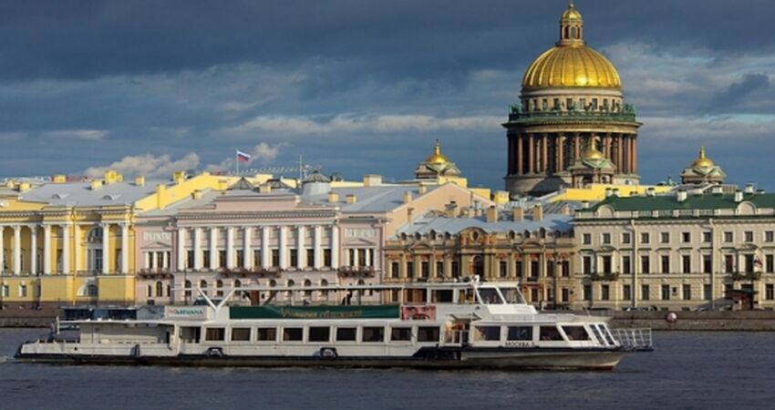 St. Petersburg Turu & Moskova Turu (LED-VKO) I Pegasus HY ile I 5 Gece 6 Gün