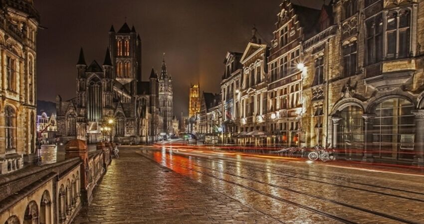 St. Petersburg Turu & Moskova Turu (LED-VKO) I Pegasus HY ile I 5 Gece 6 Gün