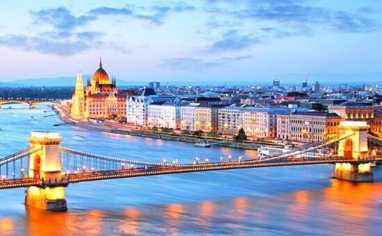 Ekspress Orta Avrupa Turu I Pegasus HY İle I 5 Gece-6 Gün I (PRG-BUD)