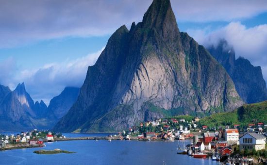 Royal Danimarka & Norveç & İsveç Turu  |  Ekstra Turlar Dahil  |  8 Gece - 9 Gün  |  THY ile