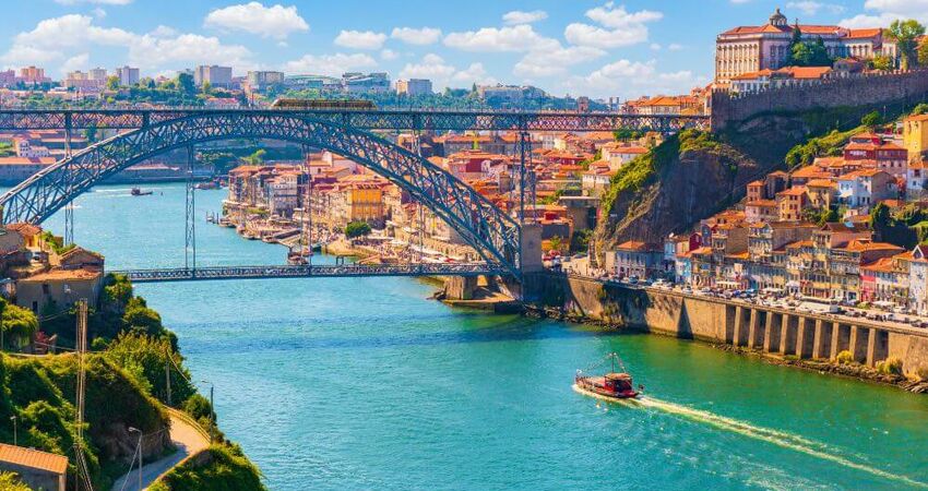 Yılbaşı Özel Porto - Lizbon Turu 4 Gece 5 Gün - THY ile