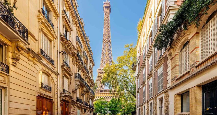 Bayram Özel İzmir Çıkışlı Paris - Disneyland Turu I 4 Gece 5 Gün I SunExpress ile