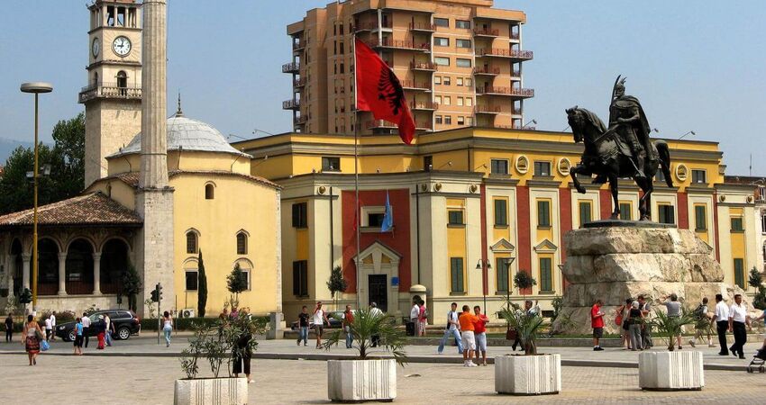 Arnavutluk & Makedonya & Kosova Turu I 3 Gece 4 Gün I İstanbul dan THY ile (SKP-PRN)