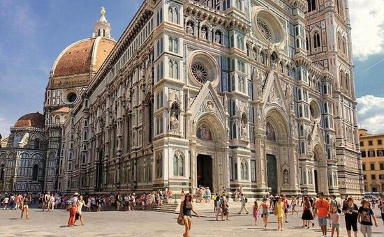 Klasik İtalya Turu (BGY-FCO) I Pegasus HY ile I 7 Gece 8 Gün