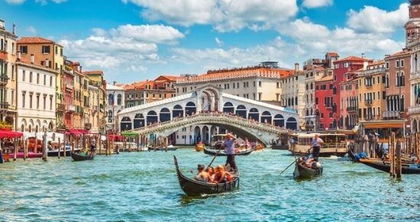 Bursa Çıkışlı I Ekstra Turlar Dahil I Otobüsle İtalya & Yunanistan & Balkan Turu I 7 Gece 9 Gün