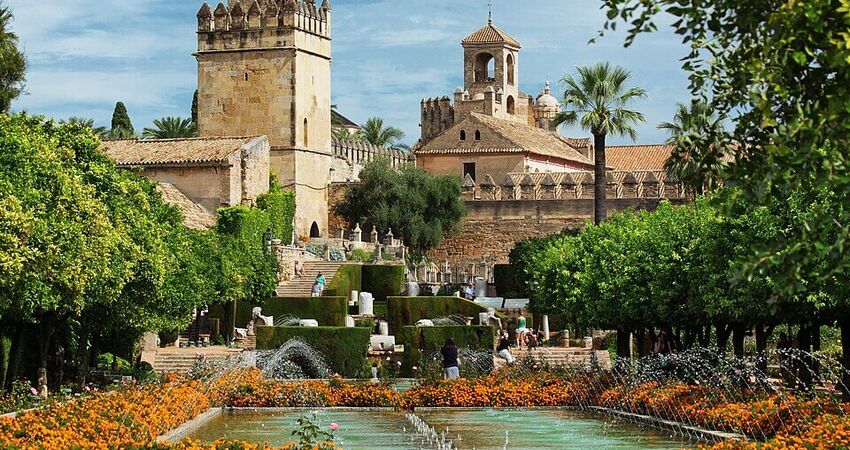 Sömestre Özel İspanya ve Endülüs Turu I Gündüz Turları Dahil I 6 Gece 7 Gün I THY ile  (BCN-MAD)