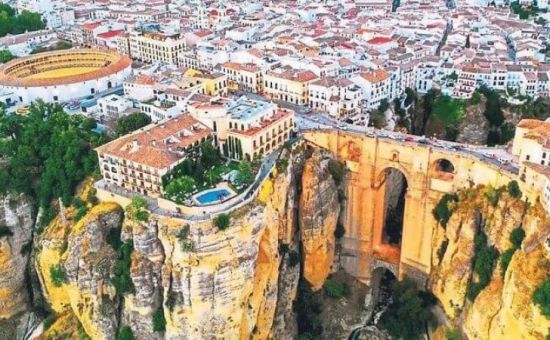 Royal İspanya ve Endülüs & Portekiz Turu  |  Antalya Çıkışlı  |  Ekstra Turlar Dahil  |  8 Gece - 9 Gün  |  Sun Express Hava Yolları ile