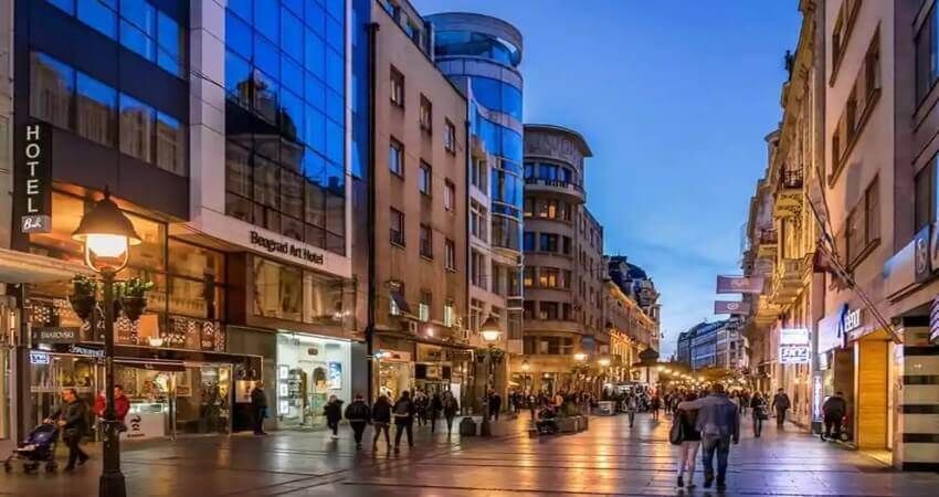 Otobüsle • Büyük Orta Avrupa Turu • Ekstra Turlar Dahil • 6 Gece 8 Gün