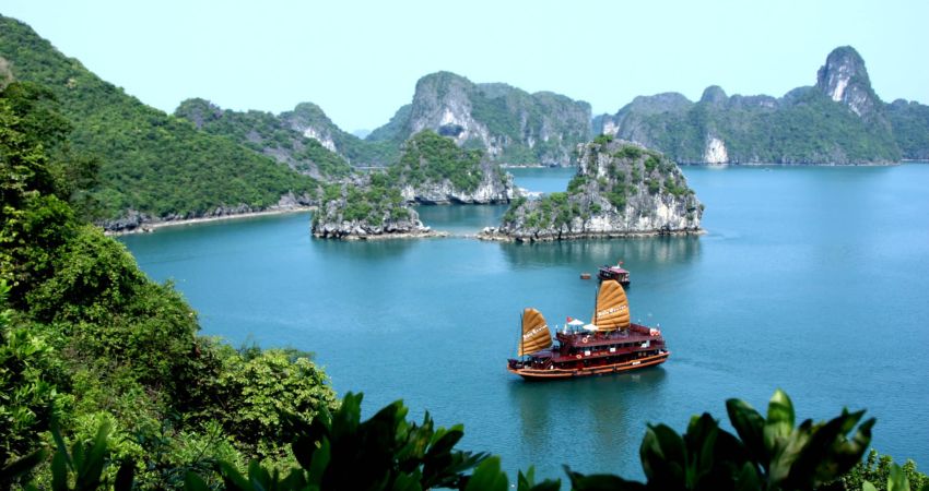 Asya Triosu Vietnam &  Kamboçya &  Tayland Turu  |  1 Gece Gemi - 9 Gece Otel  |  Emirates ile  (SGN-BKK)