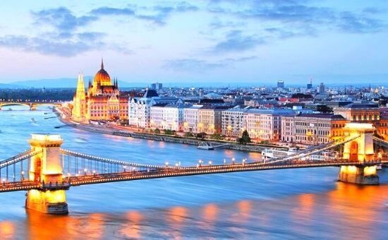 Promo Ekspress Orta Avrupa Turu  |  4 Gece 5 Gün  |  Pegasus HY İle  |  (PRG-BUD)