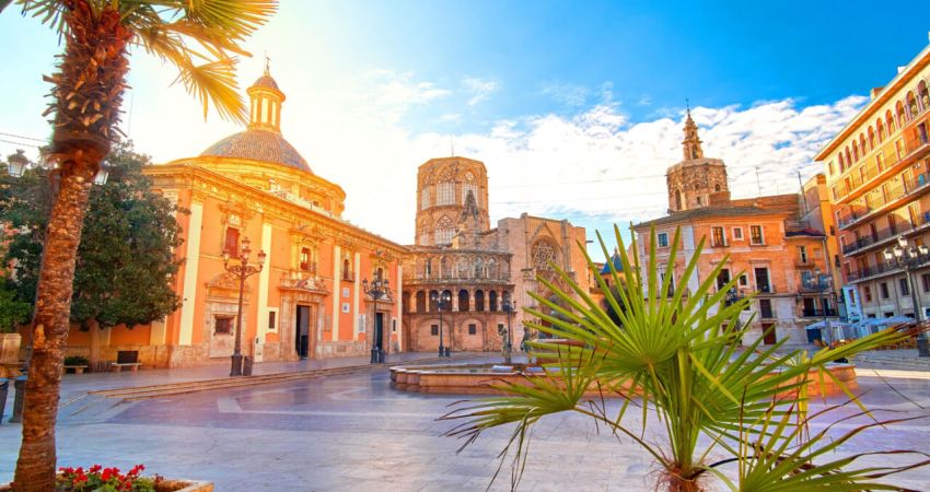 Full Büyük İspanya Turu   |  Ekstra Turlar ve İptal Sigortası Dahil  |  7 Gece 8 Gün  |  PGS HY ile (BCN-MAD)