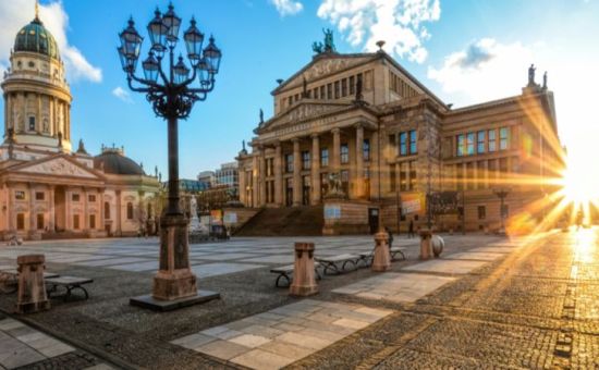 Royal Yılbaşı Özel Prag & Berlin Turu   |  Ekstra Turlar Dahil  | 3 Gece 4 Gün |  SunExpress HY ile