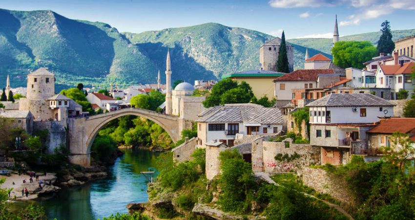 Balkan Triosu Turu | 4 Gece - 5 Gün | Pegasus Havayolları ile ( SJJ-SKP )