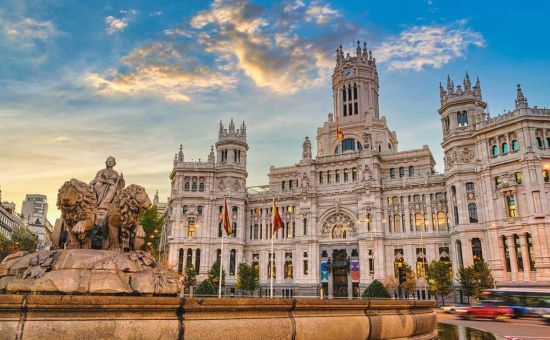 Royal Barcelona & Madrid Turu | Ekstra Turlar Dahil | 4 Gece - 5 Gün | THY İle (BCN-MAD)