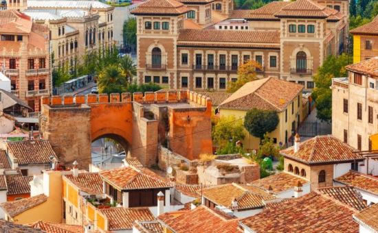 Class İspanya & Endülüs Turu |  İzmir Çıkışlı  |  Ekstra Turlar Dahil  |7 Gece 8 Gün  |  Sun Express HY ile (MAD-BCN)