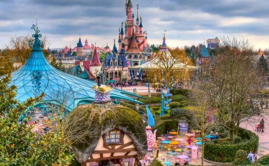 Yılbaşı Özel Royal Paris & Disneyland Turu  |  Ekstra Turlar Dahil  |  4 Gece 5 Gün  |  Ajet HY ile